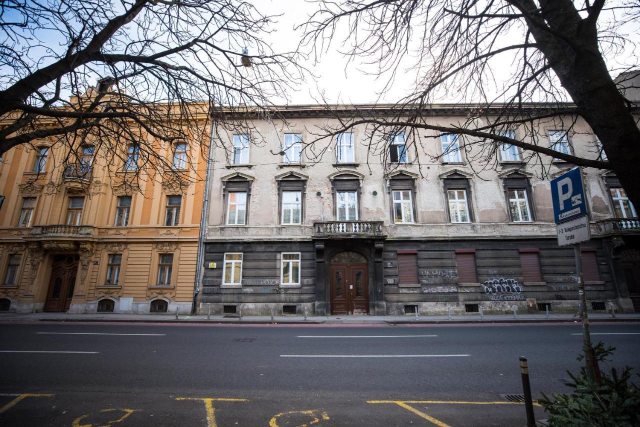 Апартаменты Dta Hebrangova Загреб Экстерьер фото
